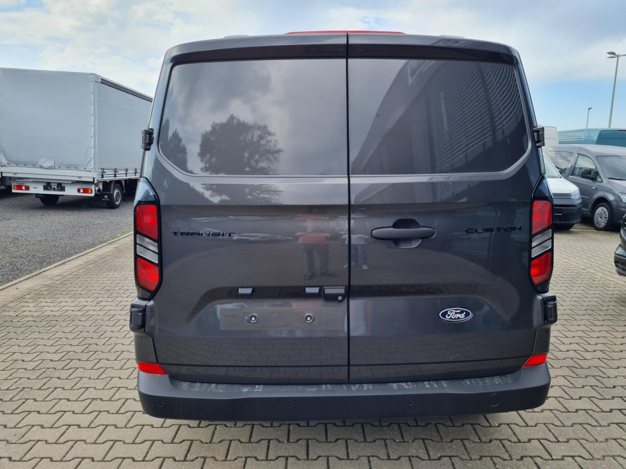 Ford Custom Kasten 320 L2 Trend Doka 5-Sitze KAMERA TEMPO - Furgoneta pequeña, Furgoneta combi: foto 5 Ford Custom Kasten 320 L2 Trend Doka 5-Sitze KAMERA TEMPO - Furgoneta pequeña, Furgoneta combi: foto 5