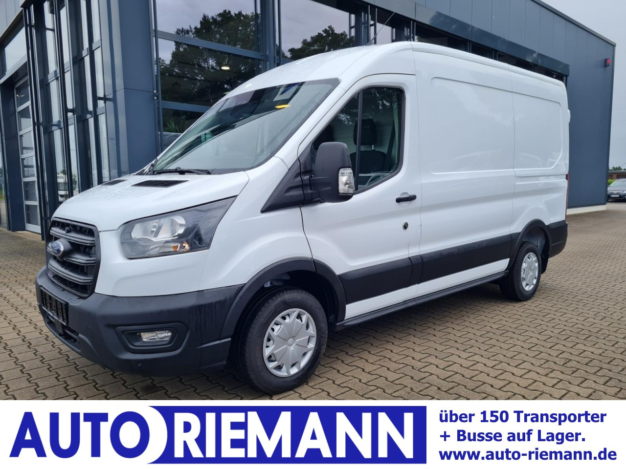 Ford Transit Kasten TDCi L2H2 Trend Klima Holzverkleid. - Furgoneta pequeña: foto 1 Ford Transit Kasten TDCi L2H2 Trend Klima Holzverkleid. - Furgoneta pequeña: foto 1