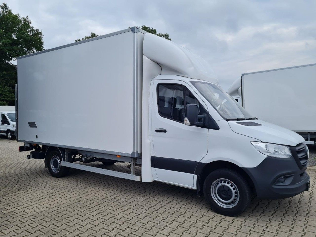 Mercedes-Benz Sprinter 315 CDI Koffer LBW RWD KLIMA TEMPOMAT - Furgoneta caja cerrada: foto 3 Mercedes-Benz Sprinter 315 CDI Koffer LBW RWD KLIMA TEMPOMAT - Furgoneta caja cerrada: foto 3