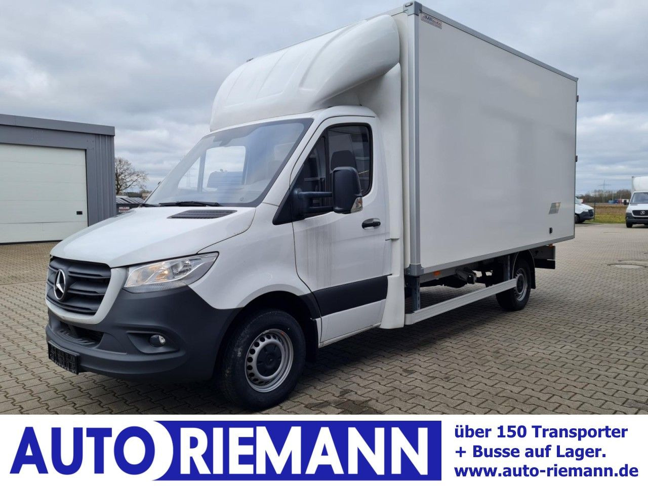 Mercedes-Benz Sprinter 315 Koffer lang MBux KLIMA NAVI TEMPOMA - Furgoneta caja cerrada: foto 1 Mercedes-Benz Sprinter 315 Koffer lang MBux KLIMA NAVI TEMPOMA - Furgoneta caja cerrada: foto 1