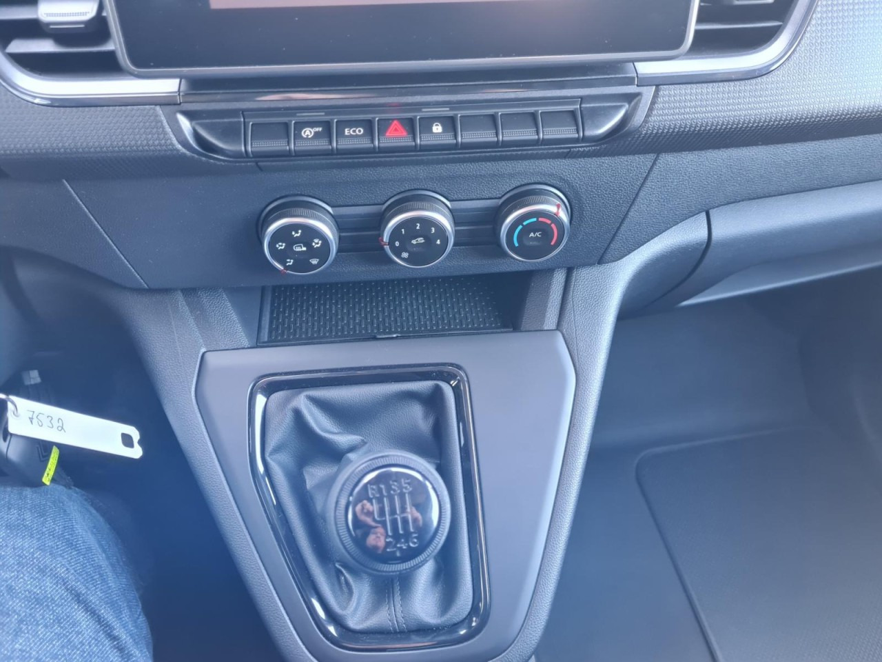 Furgoneta pequeña Renault Kangoo Van Kasten L1H1 TCe 1.3i KLIMA PDC TEMPOMAT: foto 16