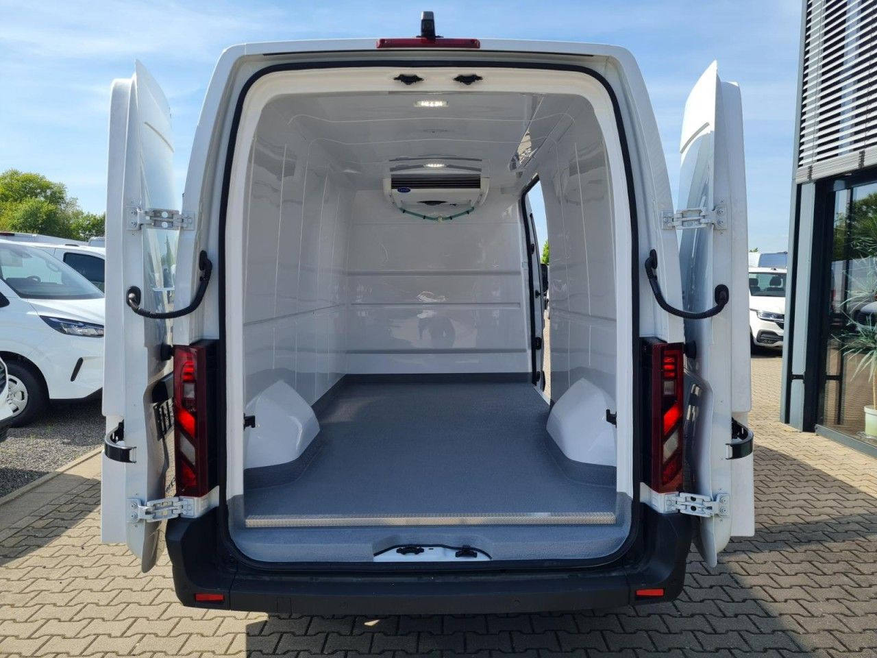 Renault Master New 3,5 t Kühlkasten Carrier L3H2 Kamera - Furgoneta frigorifica: foto 5 Renault Master New 3,5 t Kühlkasten Carrier L3H2 Kamera - Furgoneta frigorifica: foto 5