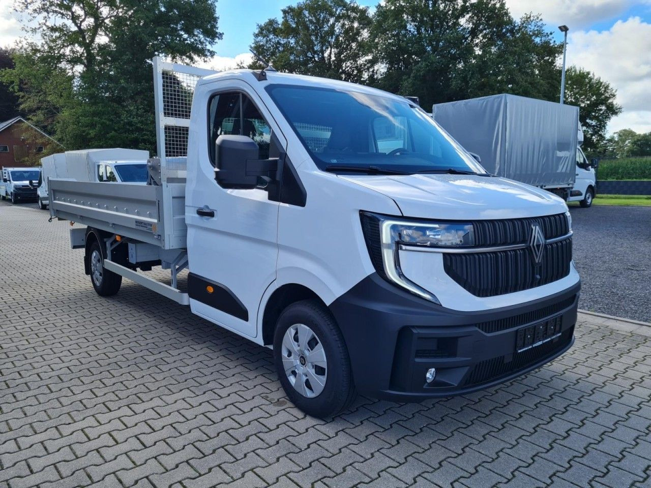 Renault Master New 35 Kipper Luftfederung Navi App, Klim - Furgoneta basculante: foto 4 Renault Master New 35 Kipper Luftfederung Navi App, Klim - Furgoneta basculante: foto 4