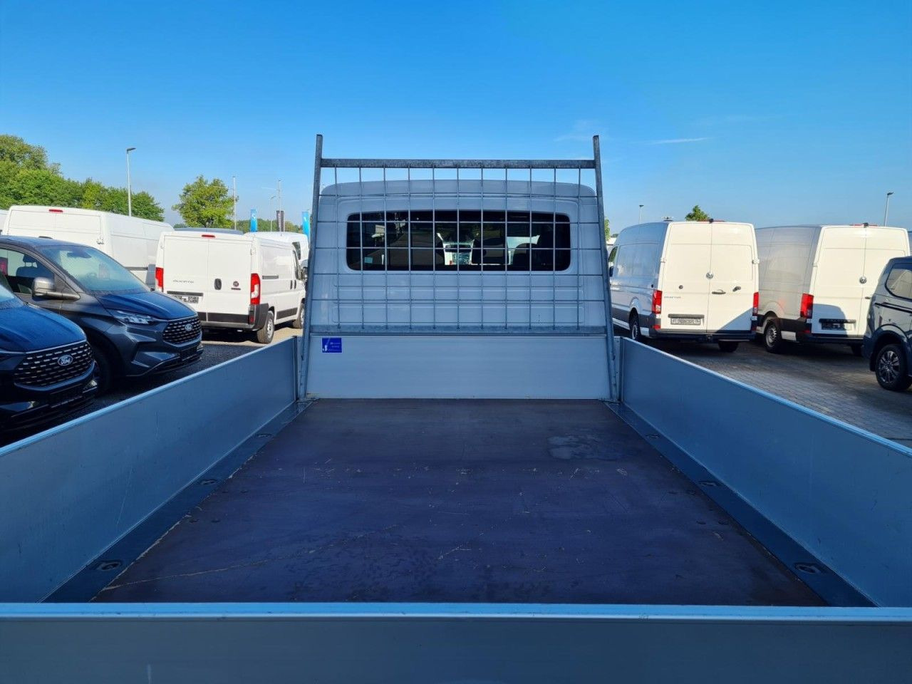 Volkswagen Crafter 35 Doka TDI lang AHK Klima - Furgoneta caja abierta, Furgoneta combi: foto 5 Volkswagen Crafter 35 Doka TDI lang AHK Klima - Furgoneta caja abierta, Furgoneta combi: foto 5