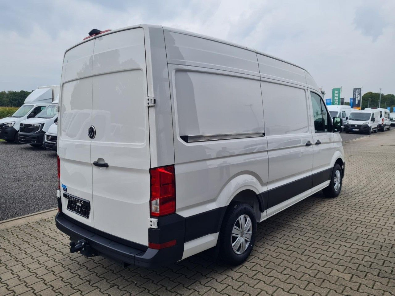 Volkswagen Crafter 35 Kasten TDI MR AHK ERGO LED TEMPOMAT - Furgón: foto 5 Volkswagen Crafter 35 Kasten TDI MR AHK ERGO LED TEMPOMAT - Furgón: foto 5