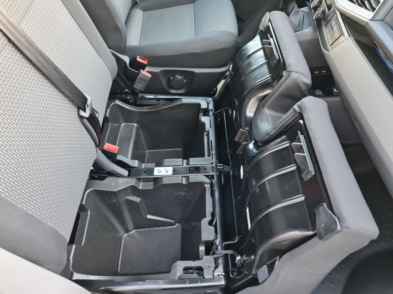 Furgoneta pequeña Volkswagen T6.1 Kasten lang DSG KLIMA KOMFORT ACC TEMPO PDC: foto 20