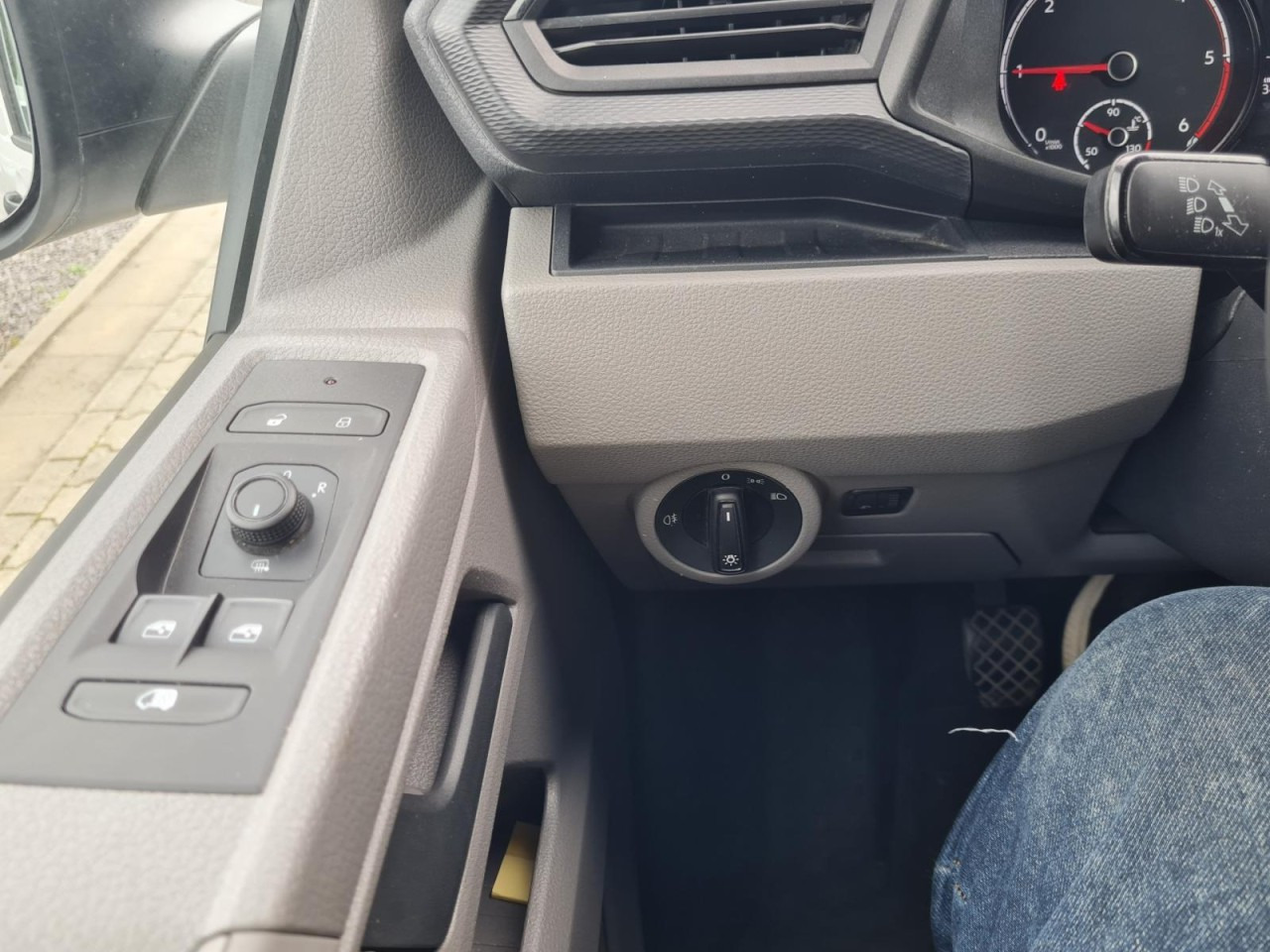 Furgoneta pequeña Volkswagen T6.1 Kasten lang Flügeltüren KLIMA KOMFORT TEMPOMAT: foto 19 Furgoneta pequeña Volkswagen T6.1 Kasten lang Flügeltüren KLIMA KOMFORT TEMPOMAT: foto 19