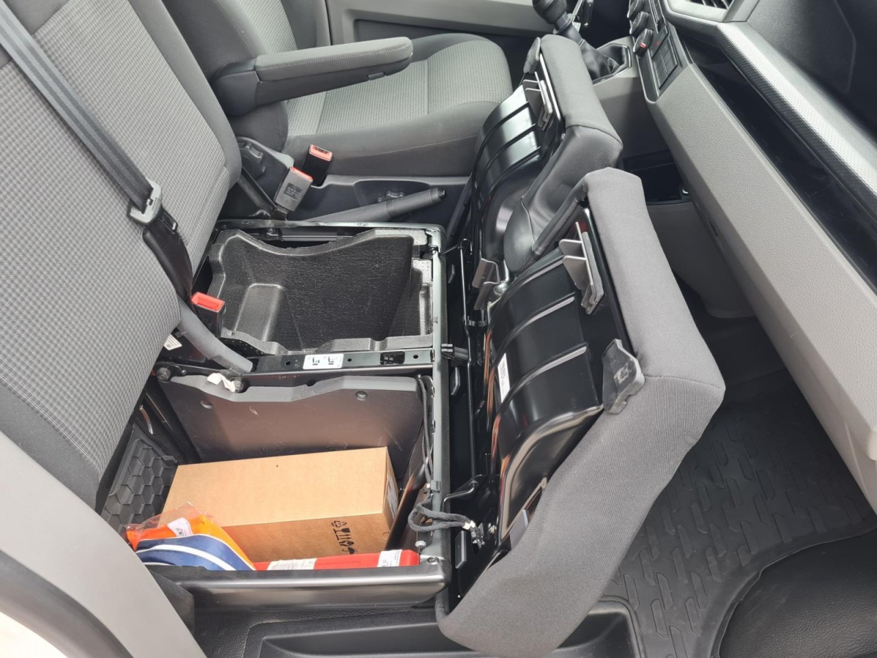 Furgoneta pequeña Volkswagen T6.1 Kasten lang Flügeltüren KLIMA KOMFORT TEMPOMAT: foto 16 Furgoneta pequeña Volkswagen T6.1 Kasten lang Flügeltüren KLIMA KOMFORT TEMPOMAT: foto 16