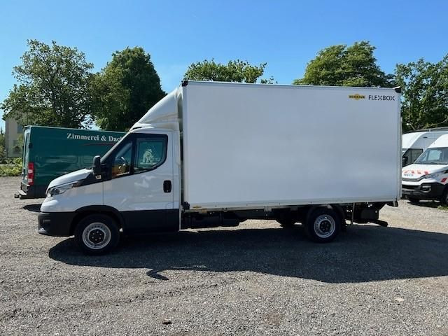 Iveco Daily 35S16H 3.0 LBW Kamera Spoiler 11... - Furgoneta caja cerrada: foto 3 Iveco Daily 35S16H 3.0 LBW Kamera Spoiler 11... - Furgoneta caja cerrada: foto 3