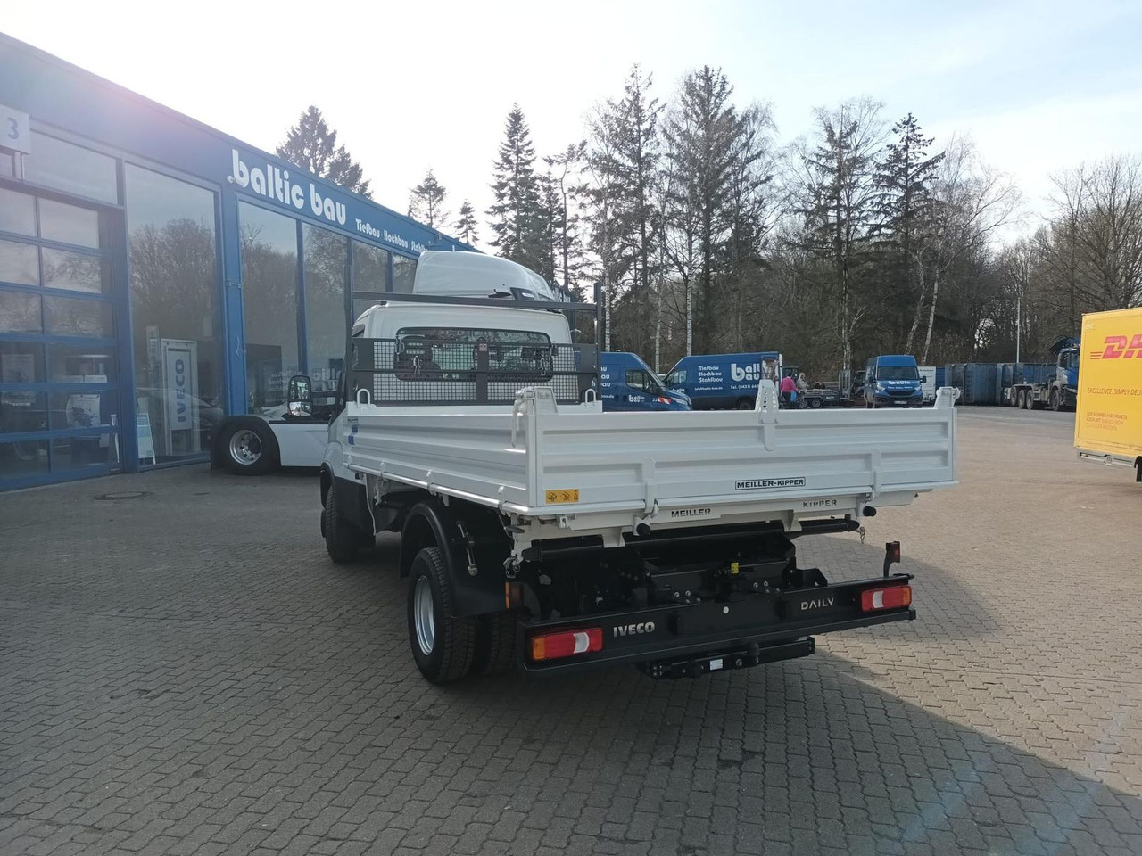 Iveco Daily 70C18H Meiller-Dreiseitenkipper Klima, AHK - Furgoneta basculante: foto 3 Iveco Daily 70C18H Meiller-Dreiseitenkipper Klima, AHK - Furgoneta basculante: foto 3