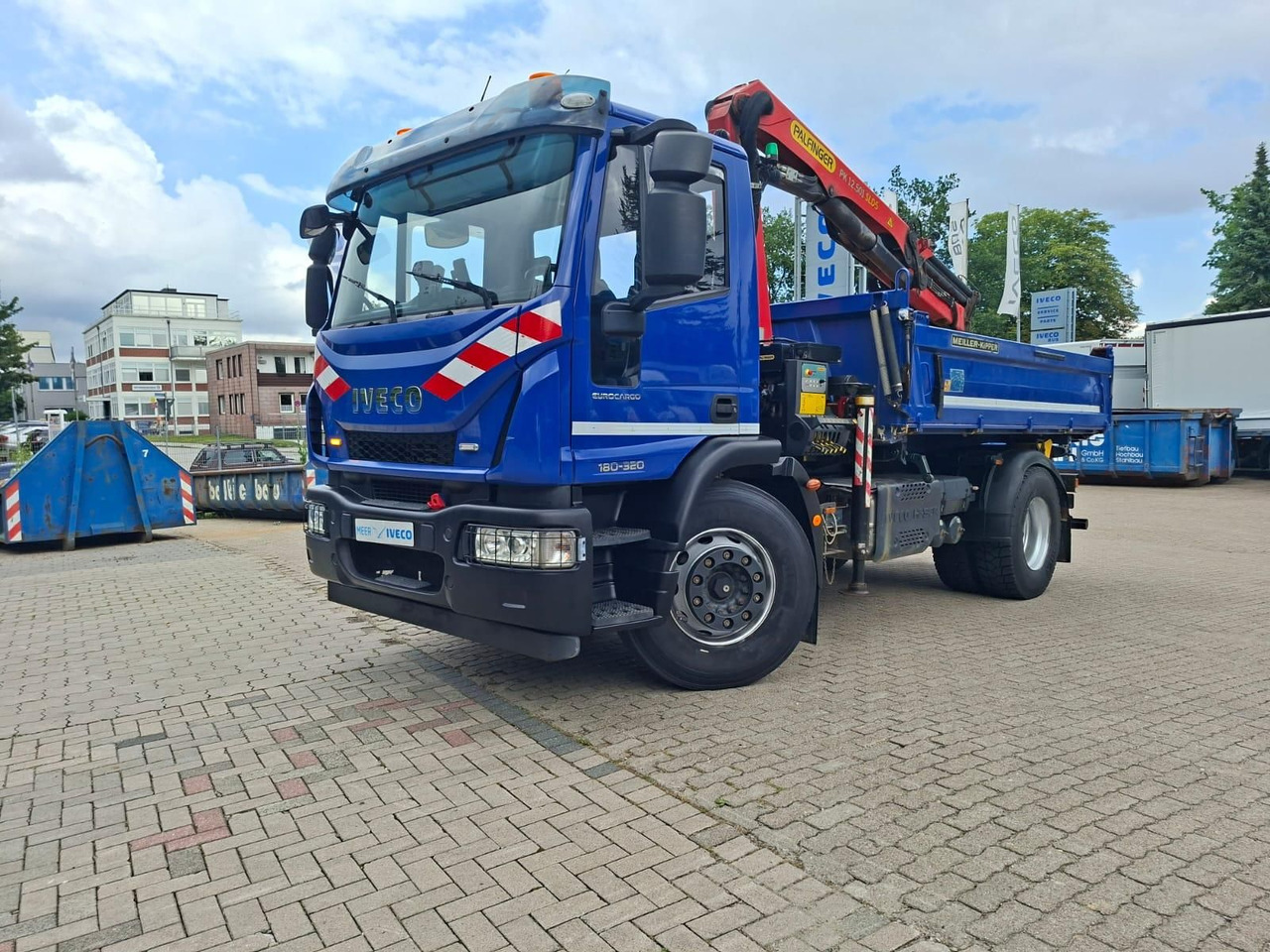 Iveco ML180E32K Meiler 3-Seitenkipper Kran 2x AHK - Camión volquete, Camión grúa: foto 1 Iveco ML180E32K Meiler 3-Seitenkipper Kran 2x AHK - Camión volquete, Camión grúa: foto 1