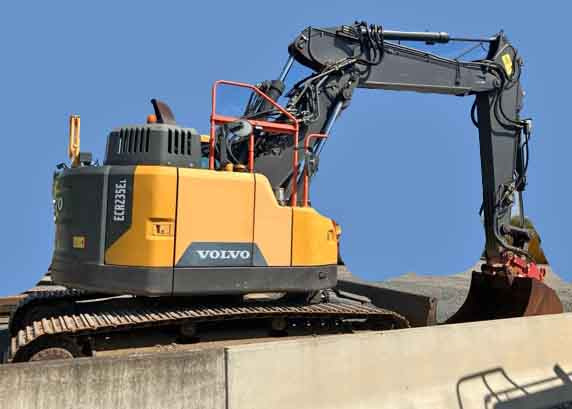 Volvo ECR235 E – excavator / Kettenbagger - Excavadora: foto 1 Volvo ECR235 E – excavator / Kettenbagger - Excavadora: foto 1
