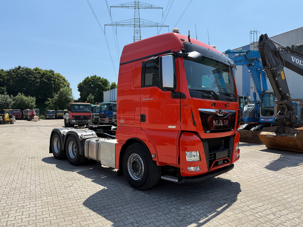 MAN TGX 26.560 Swerlast SZM 120.000 kg Retarder ACC - Cabeza tractora: foto 3 MAN TGX 26.560 Swerlast SZM 120.000 kg Retarder ACC - Cabeza tractora: foto 3