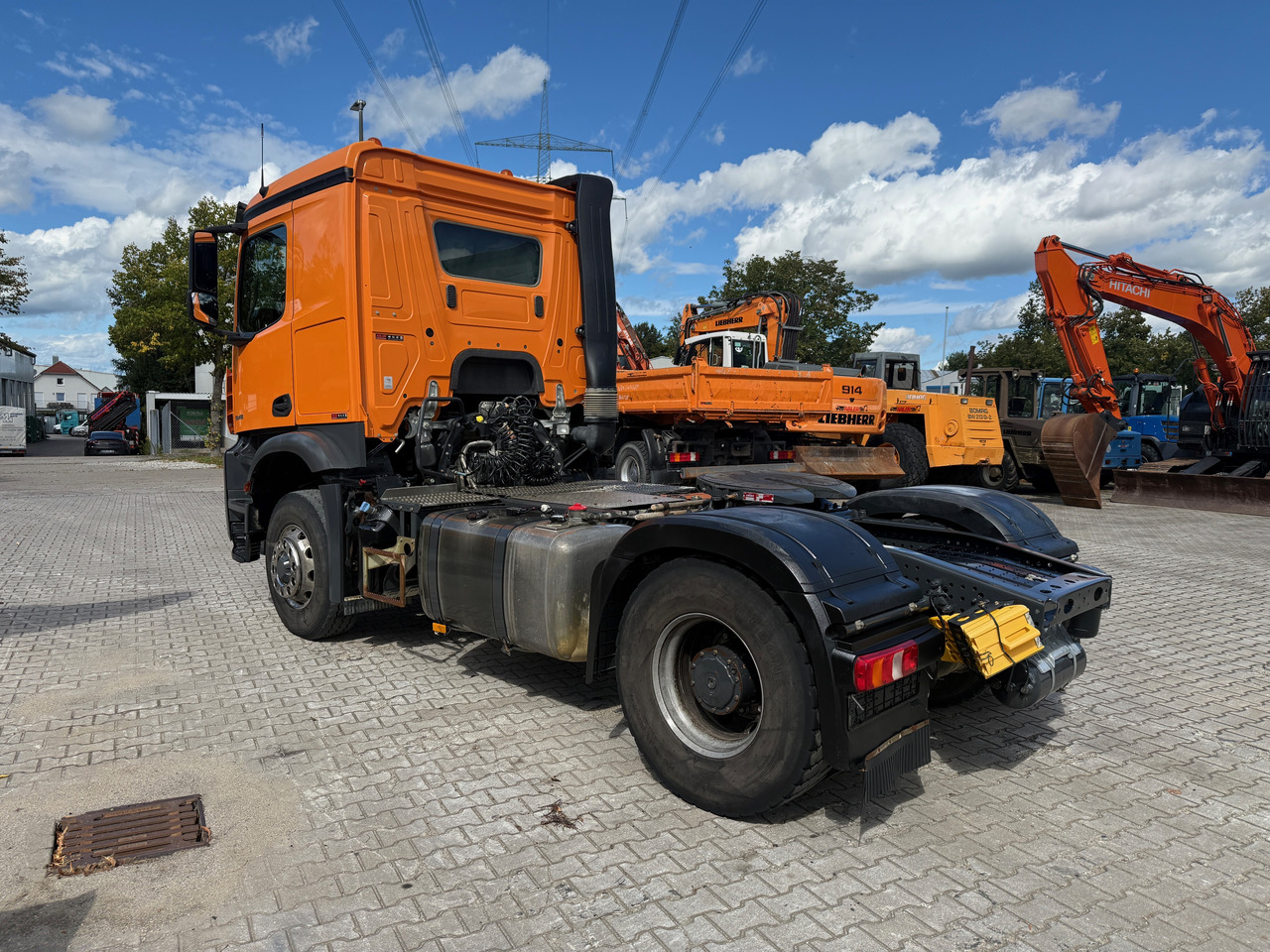 Mercedes-Benz 1848 Arocs SZM 4x4 HAD Kipphydr. Retarder - Cabeza tractora: foto 5 Mercedes-Benz 1848 Arocs SZM 4x4 HAD Kipphydr. Retarder - Cabeza tractora: foto 5