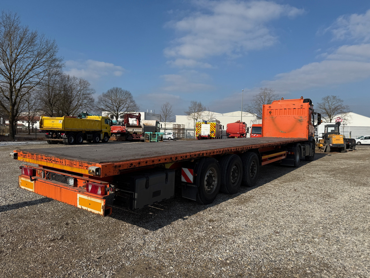 Kögel S24-1 Pritschenauflieger - Semirremolque plataforma/ Caja abierta: foto 5 Kögel S24-1 Pritschenauflieger - Semirremolque plataforma/ Caja abierta: foto 5