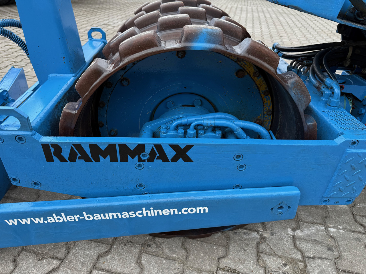 Rodillo Rammax RW1800 SPT Erdbauwalze mit Schild: foto 10