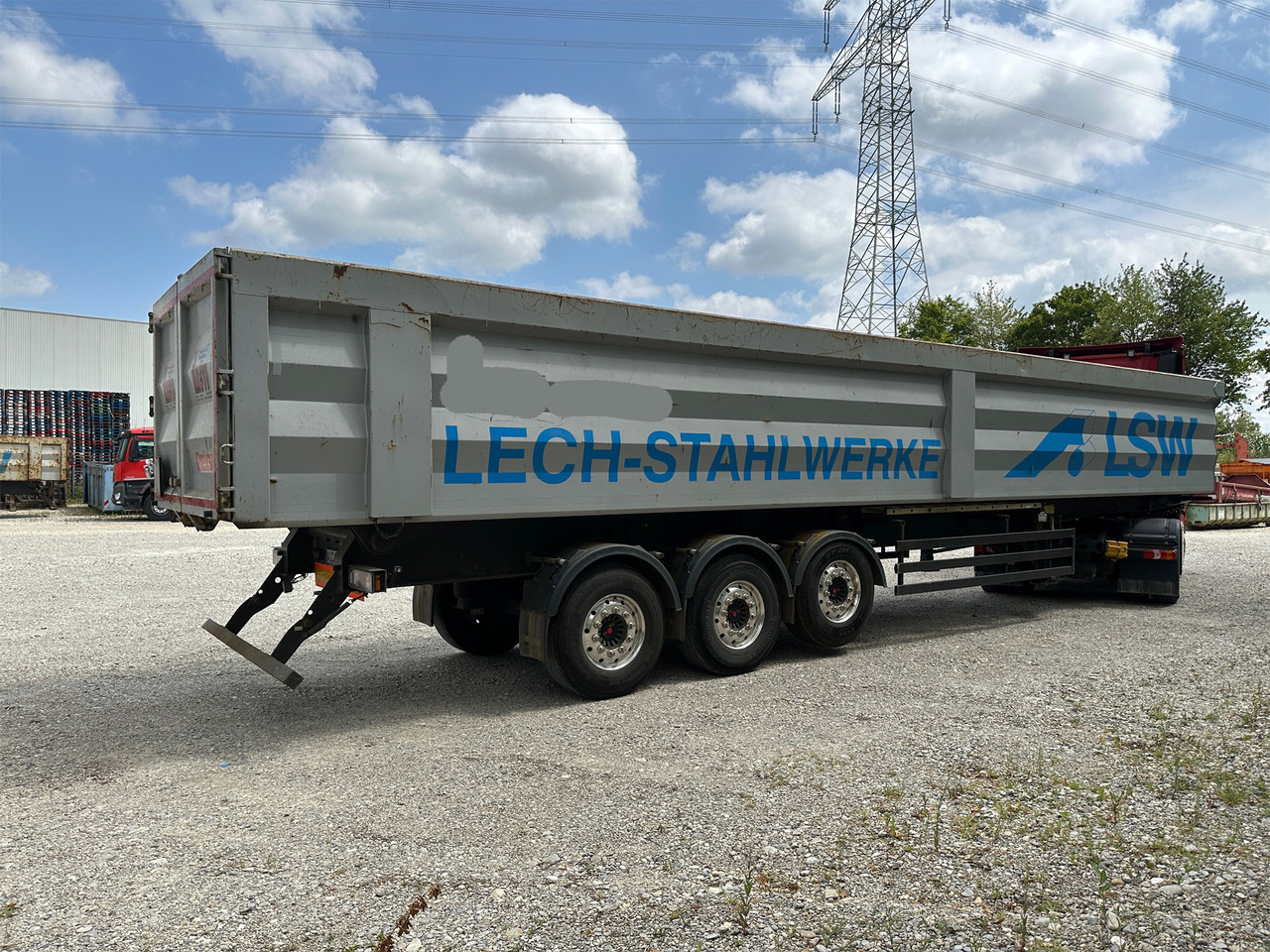 Reisch RHKS-3-SG13 Stahl Kippmulde 50 m3 - Semirremolque volquete: foto 3 Reisch RHKS-3-SG13 Stahl Kippmulde 50 m3 - Semirremolque volquete: foto 3