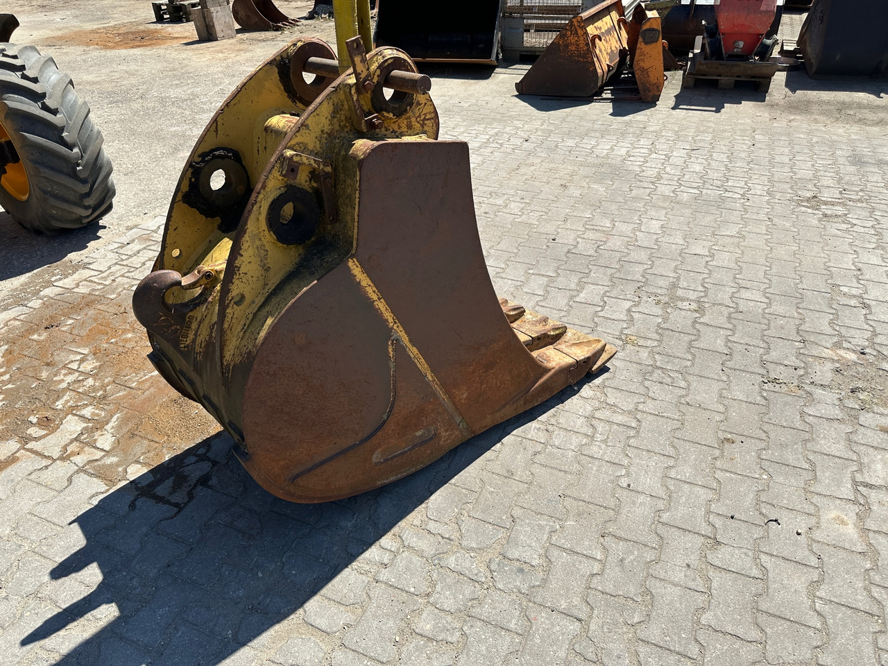 Tieflöffel 80 cm CAT - Cazo para excavadora para Maquinaria de construcción: foto 4 Tieflöffel 80 cm CAT - Cazo para excavadora para Maquinaria de construcción: foto 4