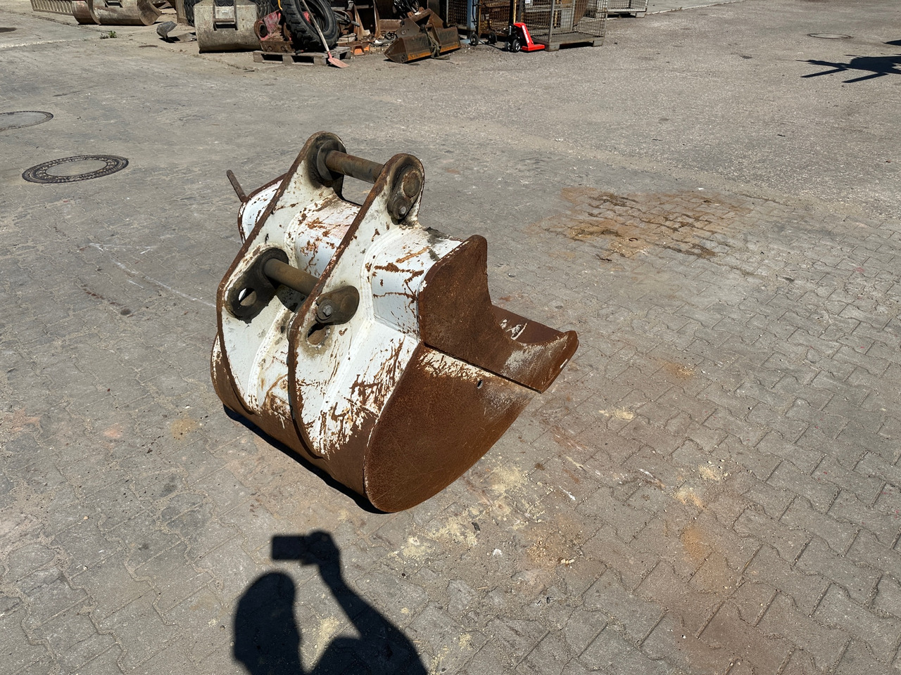 Tieflöffel 80cm O & K - Cazo para excavadora para Maquinaria de construcción: foto 3 Tieflöffel 80cm O & K - Cazo para excavadora para Maquinaria de construcción: foto 3