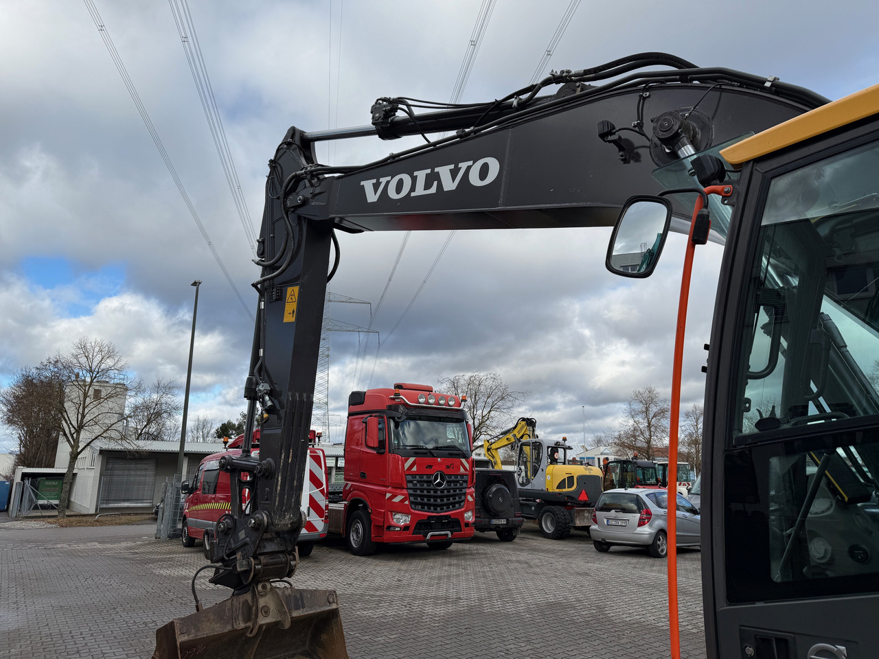 Excavadora de cadenas Volvo EC220 EL Kettenbagger Klima 180 Grad LED TOP!: foto 7 Excavadora de cadenas Volvo EC220 EL Kettenbagger Klima 180 Grad LED TOP!: foto 7