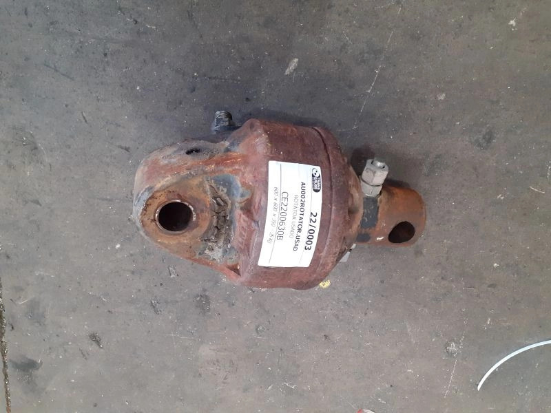 Rotator ocasión 4.500 KG - Grúa para camión para Maquinaria de construcción: foto 1 Rotator ocasión 4.500 KG - Grúa para camión para Maquinaria de construcción: foto 1