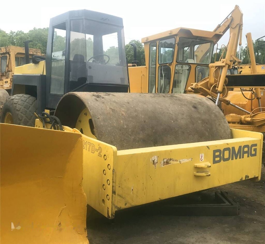 BOMAG BW 217 D-2 - Compactador: foto 4 BOMAG BW 217 D-2 - Compactador: foto 4