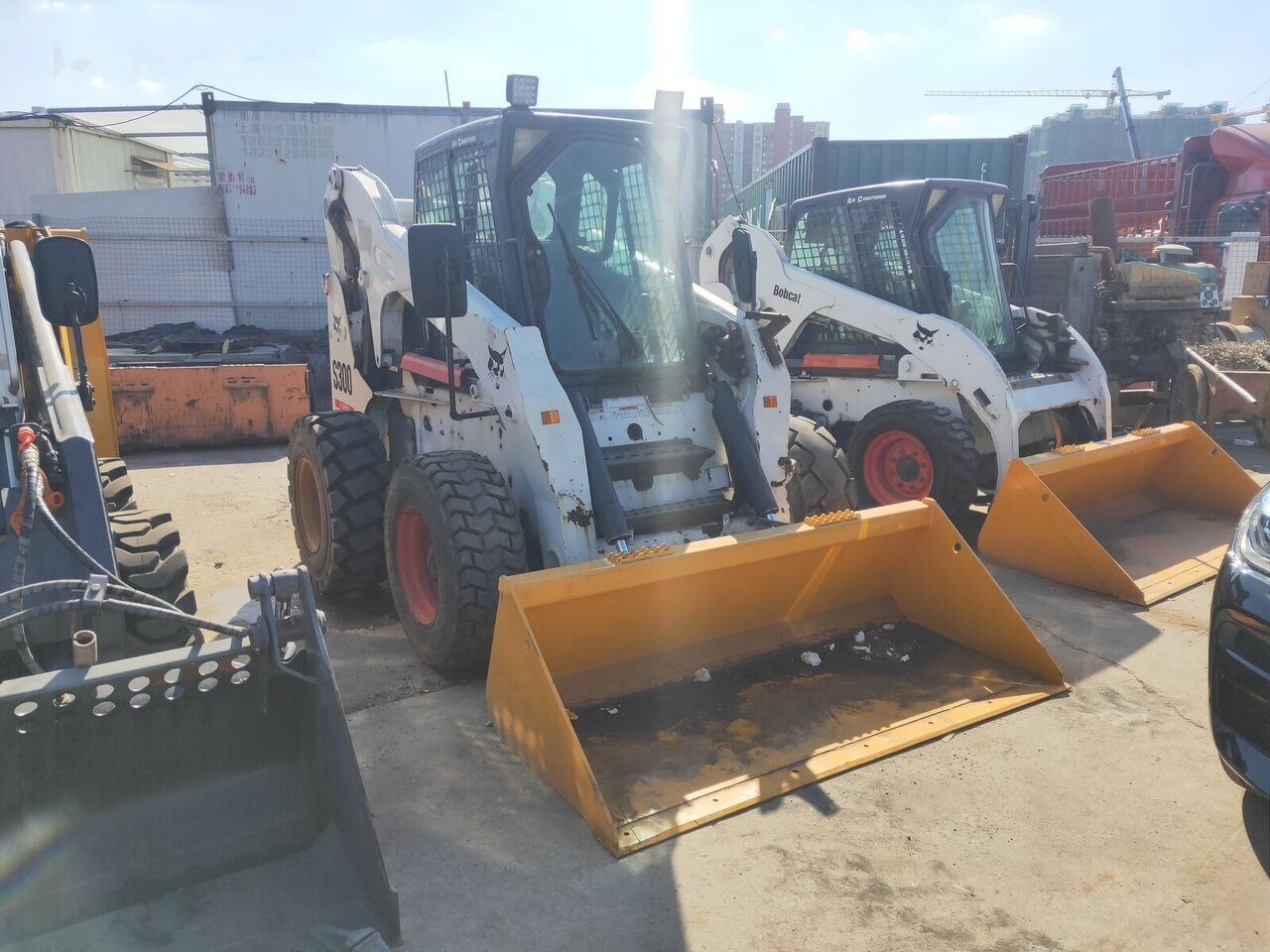 Bobcat S300 - Minicargadora: foto 2 Bobcat S300 - Minicargadora: foto 2
