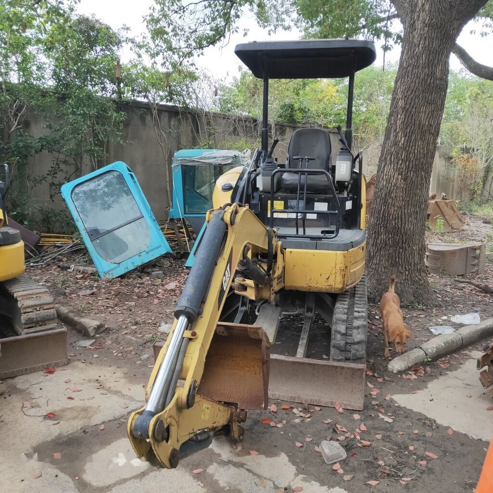 Miniexcavadora Caterpillar 302C: foto 6