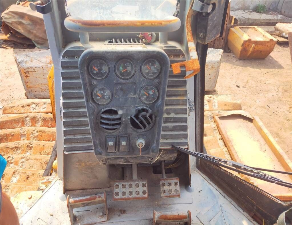 Caterpillar D3G - Bulldozer: foto 5 Caterpillar D3G - Bulldozer: foto 5
