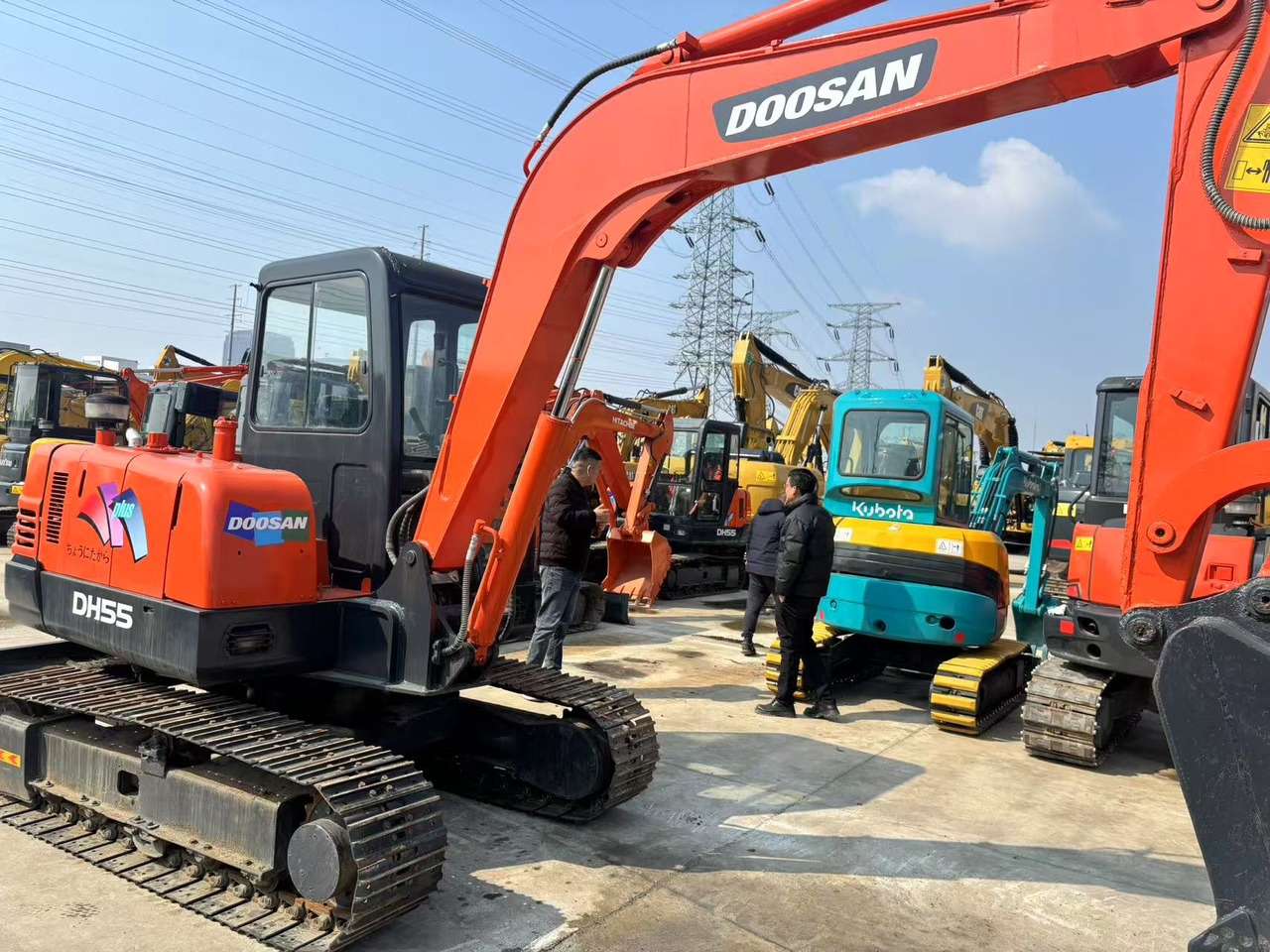 Doosan DH55 - Miniexcavadora: foto 2 Doosan DH55 - Miniexcavadora: foto 2