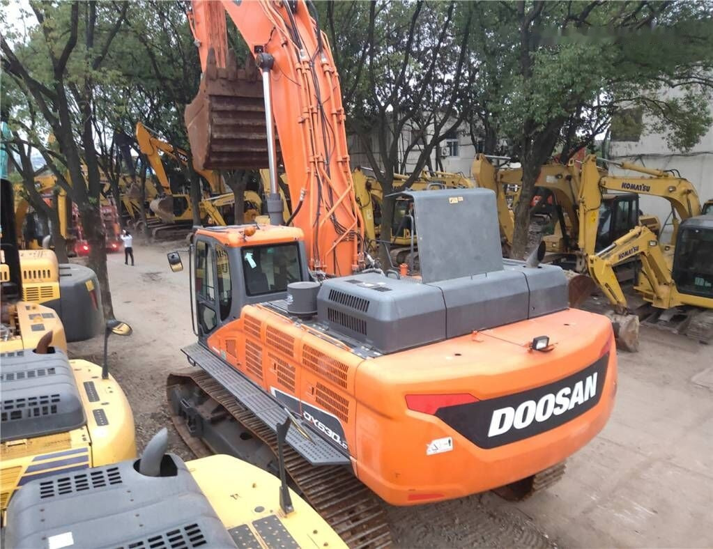 Doosan DX 530 LC-5 - Excavadora de cadenas: foto 1 Doosan DX 530 LC-5 - Excavadora de cadenas: foto 1
