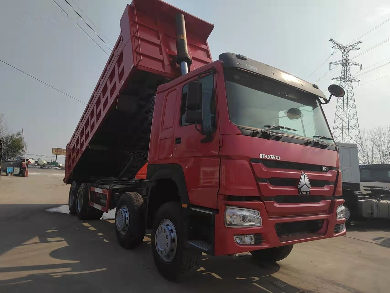 Howo Drive 371 - Camión volquete: foto 3 Howo Drive 371 - Camión volquete: foto 3