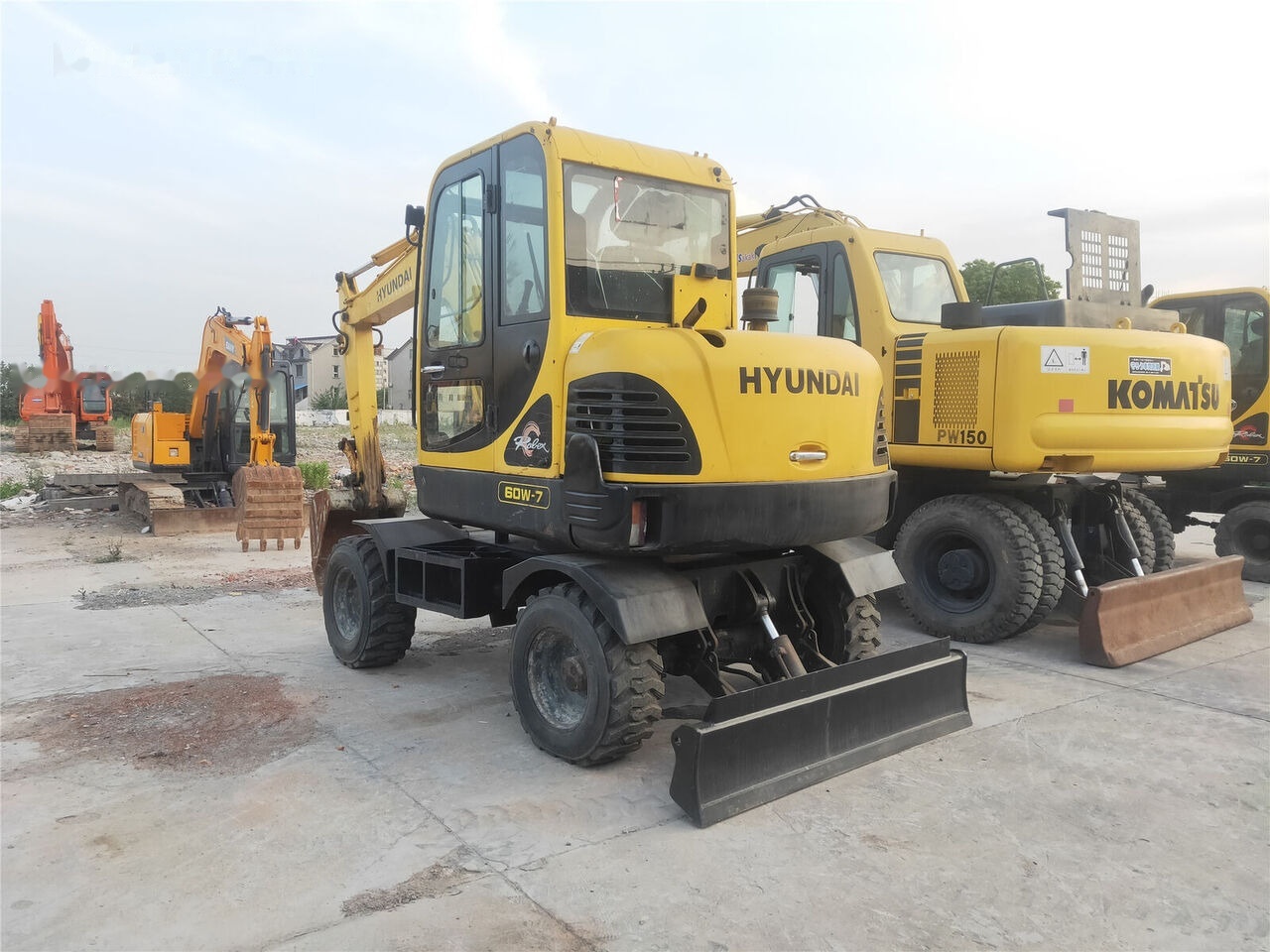 Hyundai R60W-7 - Excavadora de ruedas: foto 2 Hyundai R60W-7 - Excavadora de ruedas: foto 2