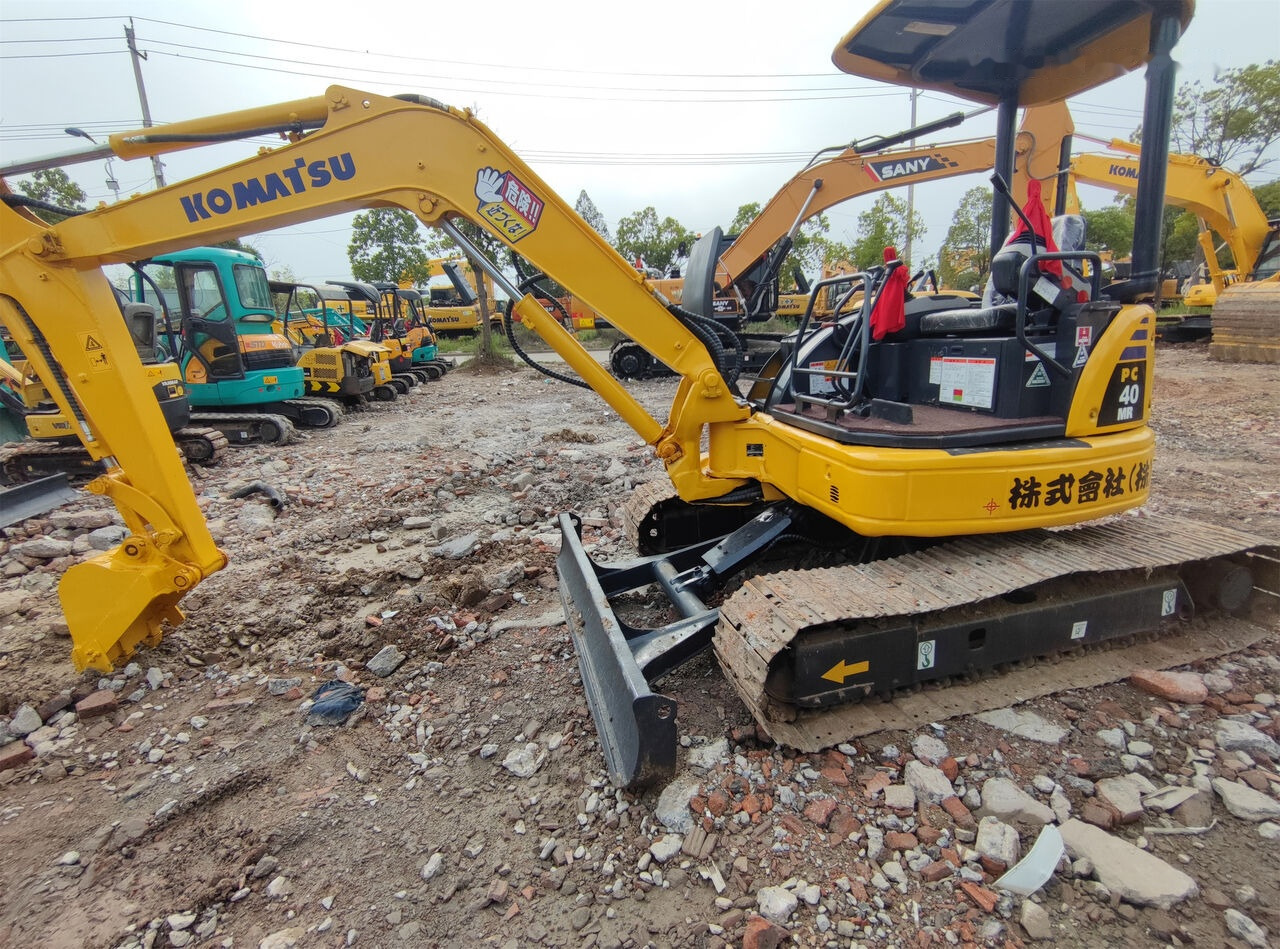 Komatsu PC40MR - Excavadora de cadenas: foto 1 Komatsu PC40MR - Excavadora de cadenas: foto 1