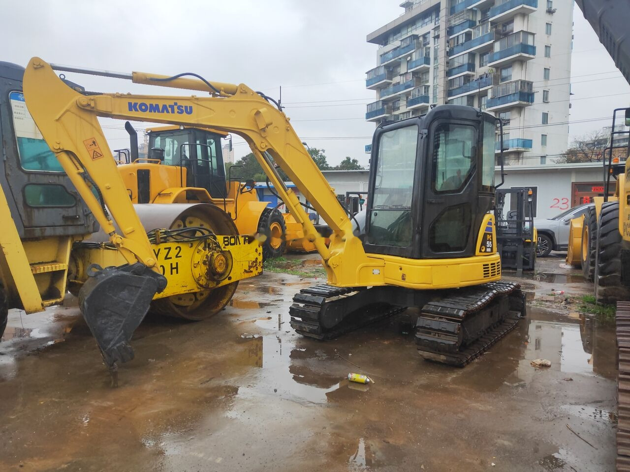 Komatsu PC55MR - Miniexcavadora: foto 1 Komatsu PC55MR - Miniexcavadora: foto 1