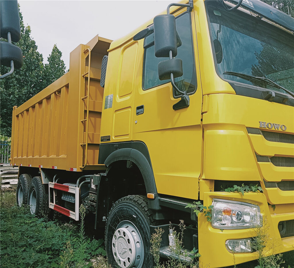 Sinotruk HOWO 6*4 Dump truck - Camión volquete: foto 5 Sinotruk HOWO 6*4 Dump truck - Camión volquete: foto 5