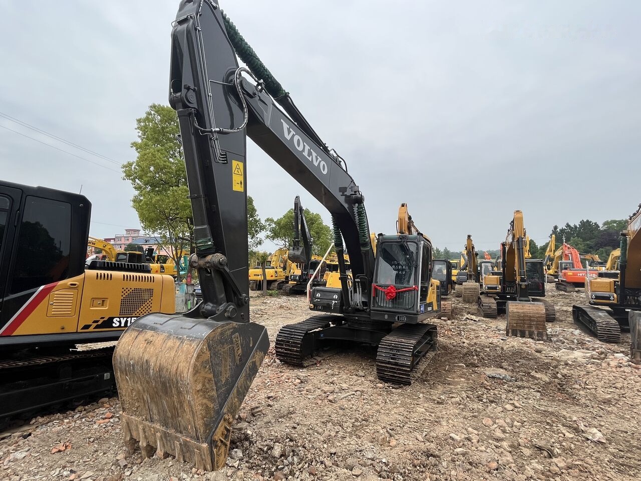Volvo EC210 - Excavadora de cadenas: foto 4 Volvo EC210 - Excavadora de cadenas: foto 4