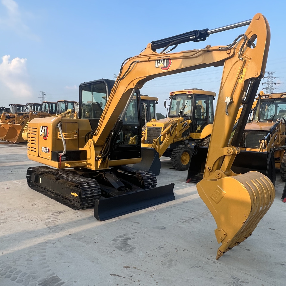 Caterpillar 306E2 - Miniexcavadora: foto 1 Caterpillar 306E2 - Miniexcavadora: foto 1