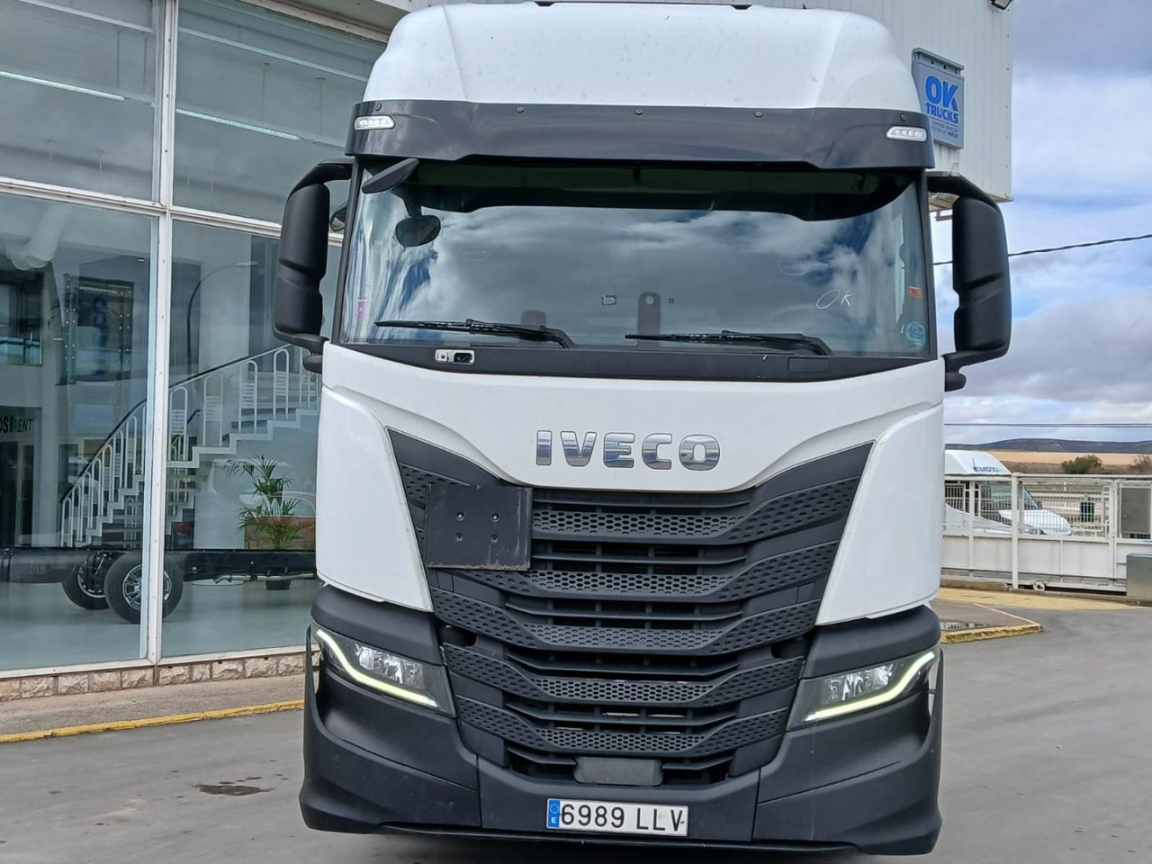 Cabeza Tractora IVECO 460 AUTOMATICO INTARDER ADR - Cabeza tractora: foto 2 Cabeza Tractora IVECO 460 AUTOMATICO INTARDER ADR - Cabeza tractora: foto 2