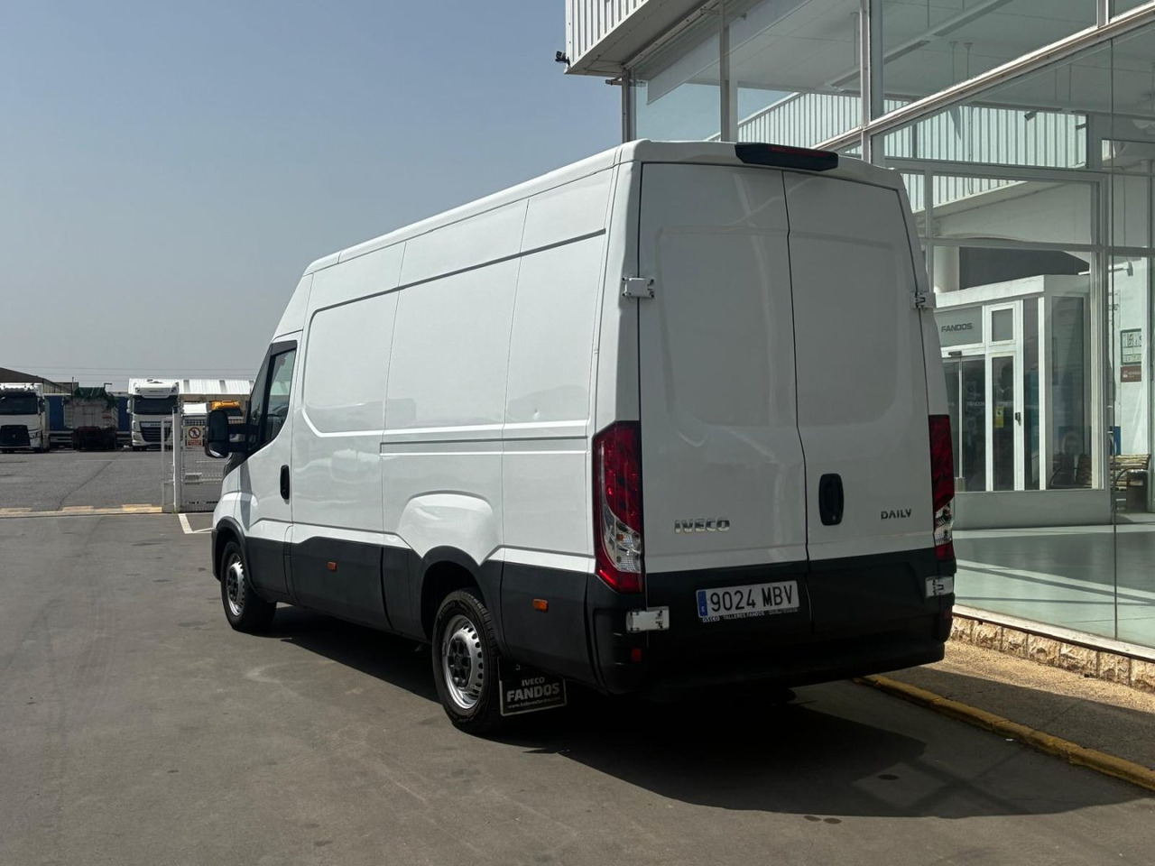 Furgón IVECO 35S14 V 12m3 - Furgón: foto 4 Furgón IVECO 35S14 V 12m3 - Furgón: foto 4