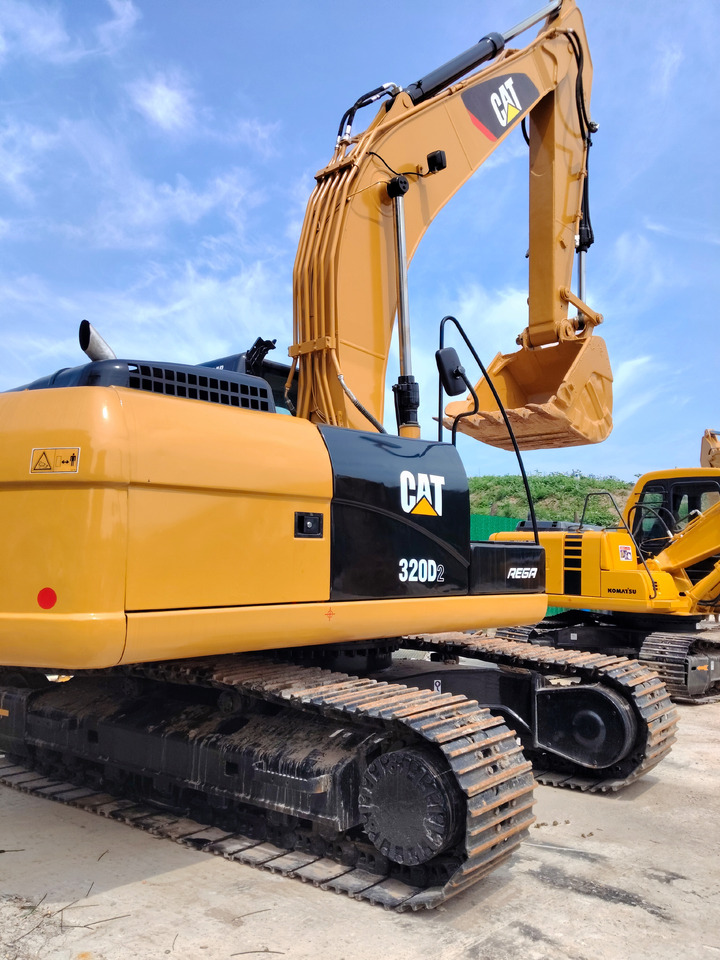 CAT 320D2L WITH CAT C7.1 ENGINE - Excavadora de cadenas: foto 4 CAT 320D2L WITH CAT C7.1 ENGINE - Excavadora de cadenas: foto 4