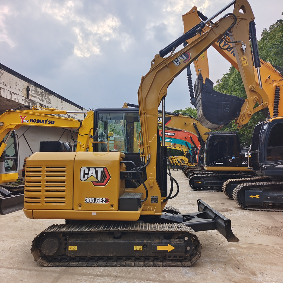CATERPILLAR 305.5E CAT - Miniexcavadora: foto 3 CATERPILLAR 305.5E CAT - Miniexcavadora: foto 3