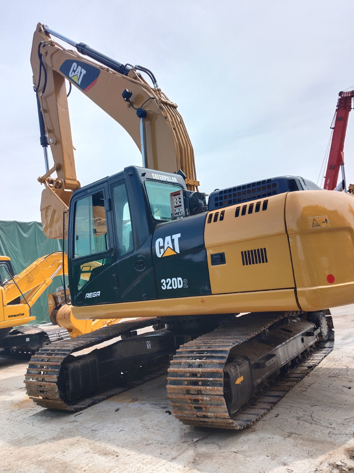 CATERPILLAR 320D2L with C7.1 ENGINE CAT 320D2 L 320 D 2 L C 7.1 ENGINE - Excavadora de cadenas: foto 5 CATERPILLAR 320D2L with C7.1 ENGINE CAT 320D2 L 320 D 2 L C 7.1 ENGINE - Excavadora de cadenas: foto 5