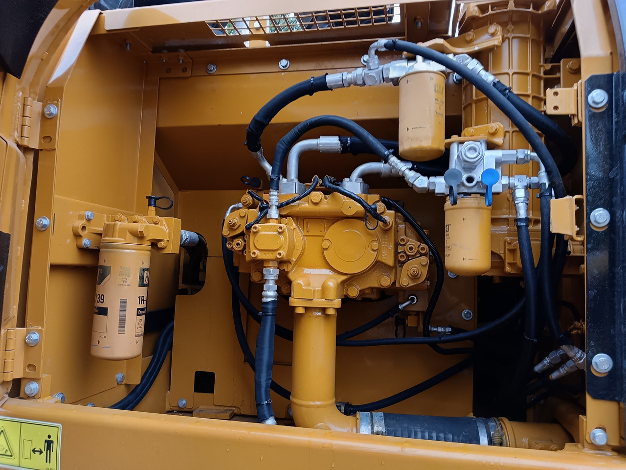 CATERPILLAR 324D2L CAT 324 D 2 L - Excavadora de cadenas: foto 4 CATERPILLAR 324D2L CAT 324 D 2 L - Excavadora de cadenas: foto 4