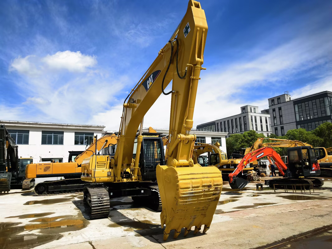 CATERPILLAR 325C - Excavadora de cadenas: foto 4 CATERPILLAR 325C - Excavadora de cadenas: foto 4