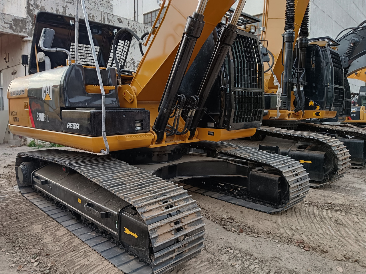 CATERPILLAR 330D2L CAT 330D 330GC 336GC - Excavadora de cadenas: foto 2 CATERPILLAR 330D2L CAT 330D 330GC 336GC - Excavadora de cadenas: foto 2
