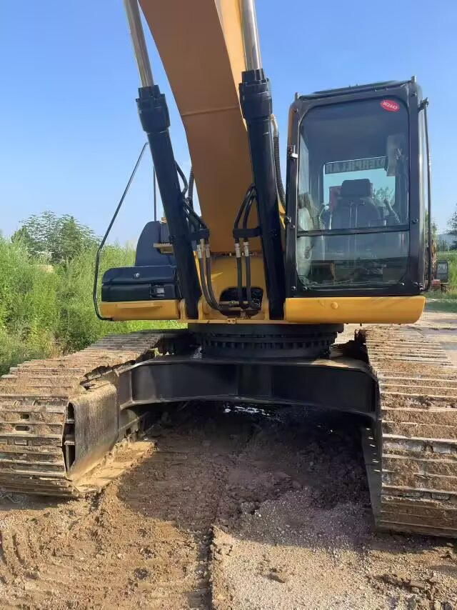 CATERPILLAR 336D2 L CAT 336D 336GC - Excavadora de cadenas: foto 2 CATERPILLAR 336D2 L CAT 336D 336GC - Excavadora de cadenas: foto 2