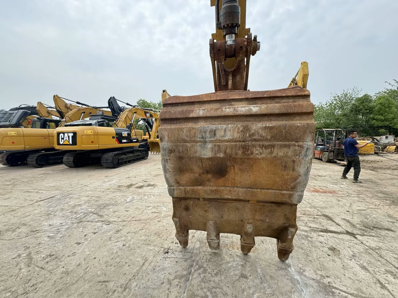CATERPILLAR 336GC - Excavadora de cadenas: foto 4 CATERPILLAR 336GC - Excavadora de cadenas: foto 4