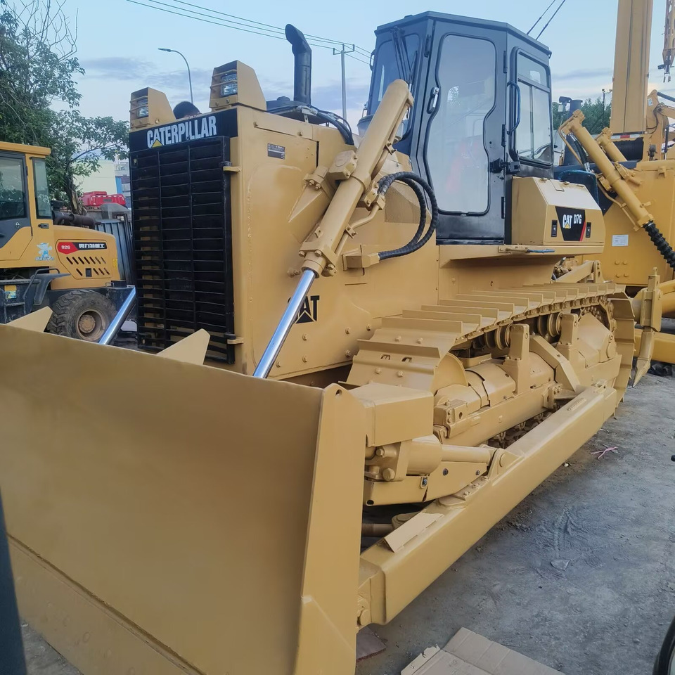 CATERPILLAR D7G CAT - Bulldozer: foto 2 CATERPILLAR D7G CAT - Bulldozer: foto 2