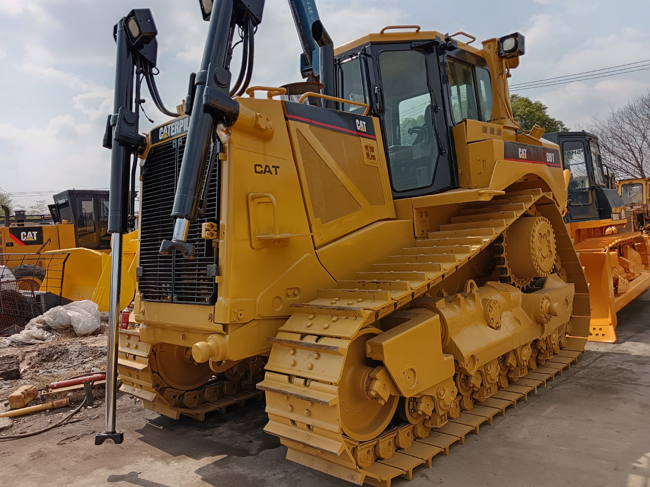 CATERPILLAR D8T CAT D 8 T D8R D8N D7G - Bulldozer: foto 1 CATERPILLAR D8T CAT D 8 T D8R D8N D7G - Bulldozer: foto 1